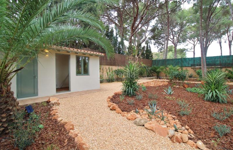 Foto 4100eee1-5fdd-48be-b17e-08e3839be9c0. Chalet mit parking pool in Las Rotas / Les Rotes Dénia