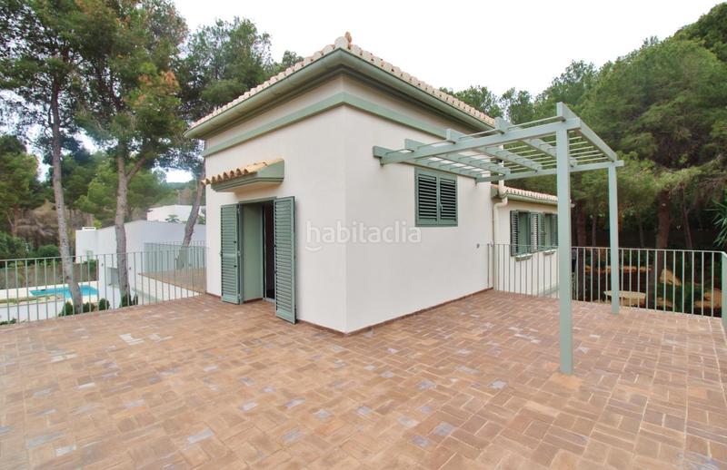 Foto 4489654b-4bf2-467d-82e0-6ce93abab637. Chalet mit parking pool in Las Rotas / Les Rotes Dénia