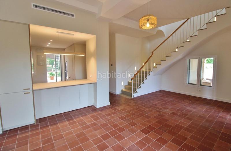 Foto 518183bc-d71f-4115-b760-95d5f752b3af. Chalet mit parking pool in Las Rotas / Les Rotes Dénia