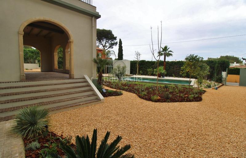 Foto 87a76daa-2403-4dfe-b72d-68be5a29362d. Chalet mit parking pool in Las Rotas / Les Rotes Dénia