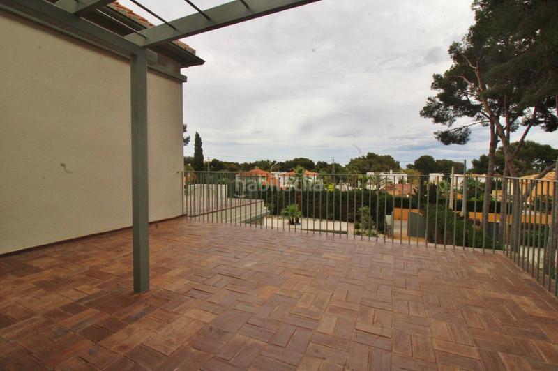 Foto 94957ae7-5a10-4a0a-8370-b62718d3f914. Chalet mit parking pool in Las Rotas / Les Rotes Dénia