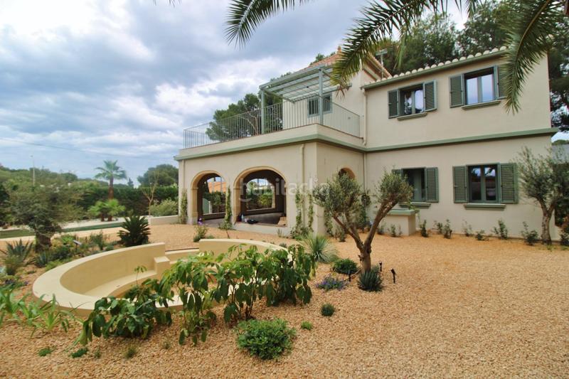 Foto d47612fd-9896-4599-bf19-528fa4f38c87. Chalet mit parking pool in Las Rotas / Les Rotes Dénia