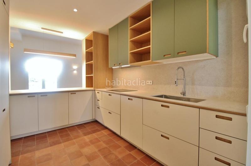 Foto f7ef816d-3882-4677-ae98-92fb3c291d03. Chalet mit parking pool in Las Rotas / Les Rotes Dénia