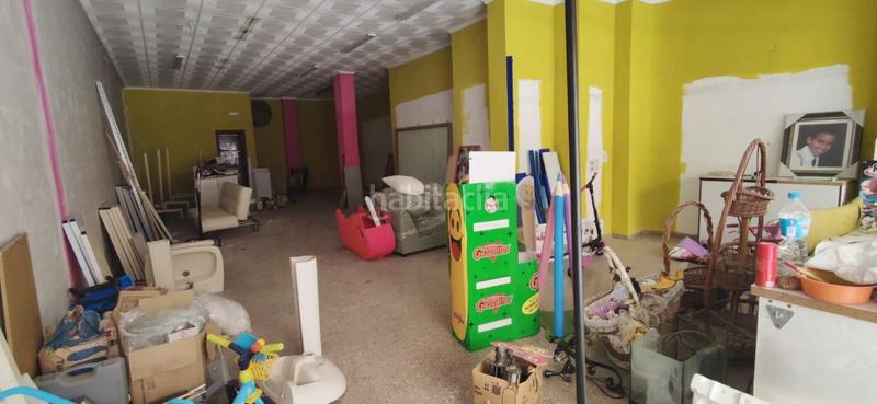Foto c2b154b0-dfc0-443a-8f4d-b12171255ecc. Local comercial local en buena zona del campello en Campello (el)