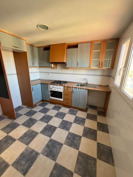 Foto 0ec32787-15e0-48e4-8648-d4f4cbab8dfc. Location appartement avec piscine dans Playa Muchavista Campello (el)