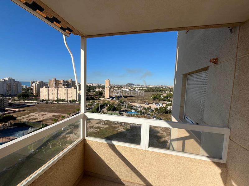 Foto 71a81da2-6997-4b15-9d74-13fd422b2b59. Location appartement avec piscine dans Playa Muchavista Campello (el)