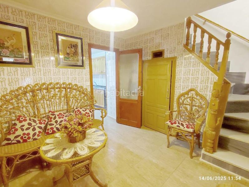 Foto df8ffba6-d505-4924-97af-83b03aaabb61. Casa exclusiva casa señorial con encanto, terraza y vistas al castillo en Castalla
