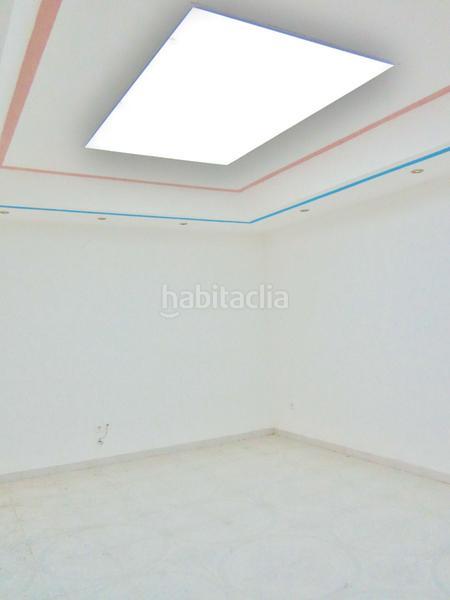 Foto c32272d9-a8f7-4665-8d8e-7b4093df68a6. Geschäftsraum in Pla de Bon Repós Alicante