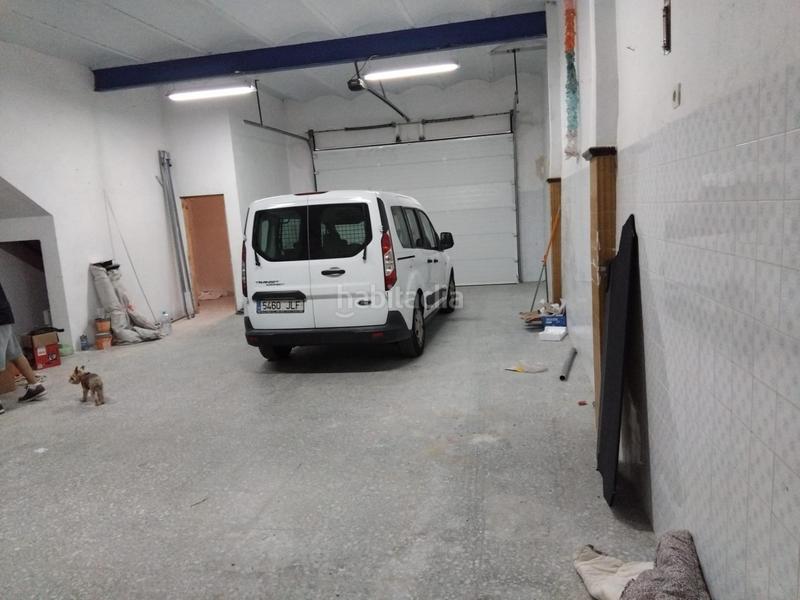 Foto af29ca42-6754-4586-ba16-ab08d98080e9. Casa adossada amb aparcament a Castalla