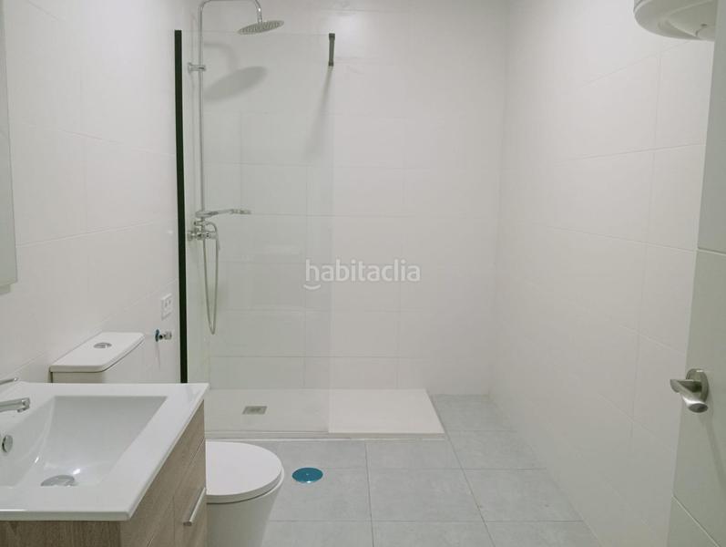 Foto 3c1c0f24-35aa-4268-a424-59d59afd5555. Apartamento tu nuevo apartamento por solo 130.000! antiguo bajo comercial en Alicante