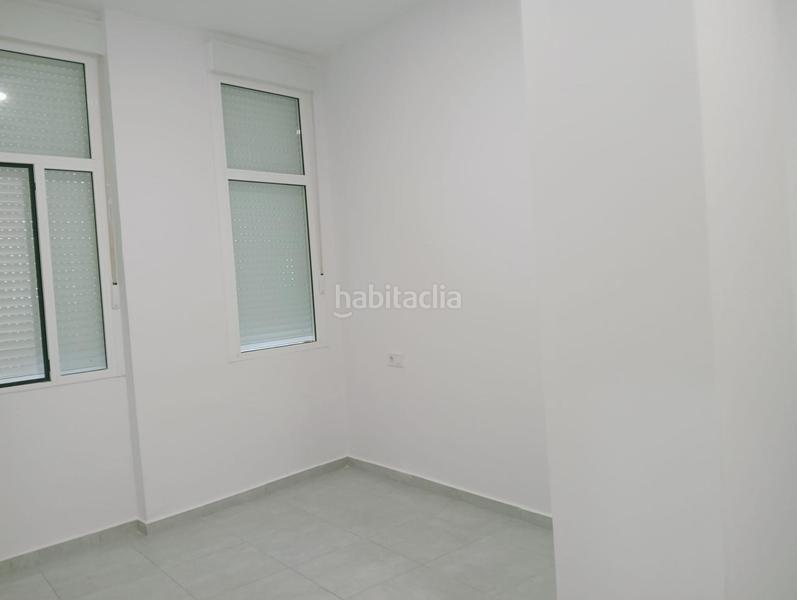 Foto 8444f79f-19c9-4712-8bef-553ad4b586d5. Apartamento tu nuevo apartamento por solo 130.000! antiguo bajo comercial en Alicante