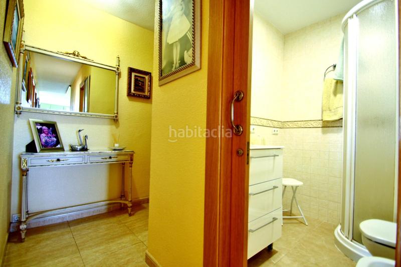 Foto 00ba327a-1408-4d7e-b5bd-50801407ed46. Apartamento luminoso piso en venta en avenida de oviedo en Alicante