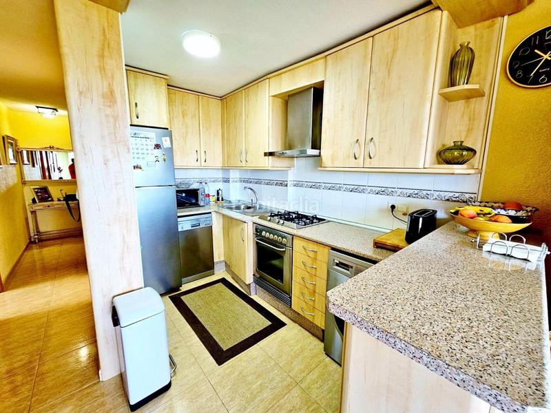 Foto 1afb9a6a-a860-4565-89ed-50ed32bd1c9e. Apartamento luminoso piso en venta en avenida de oviedo en Alicante