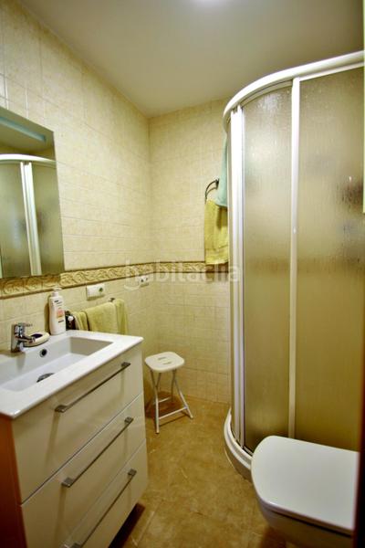 Foto 801f6747-2c8b-48e6-98a9-199ec45af950. Apartamento luminoso piso en venta en avenida de oviedo en Alicante