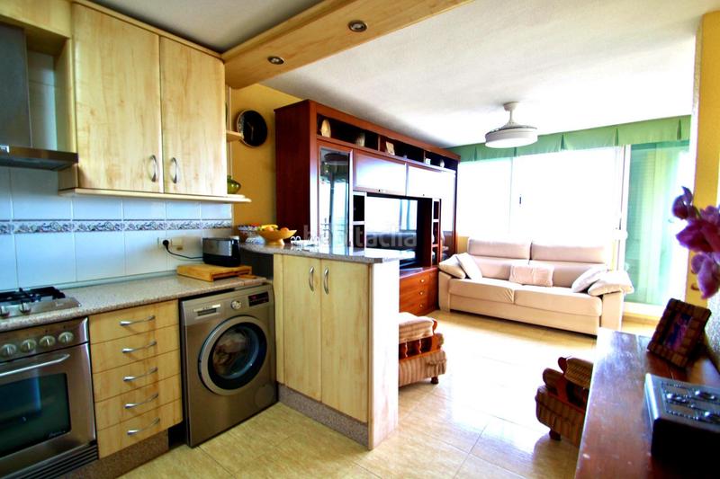 Foto 830b3f05-e989-4648-9741-9689a32c4c3d. Apartamento luminoso piso en venta en avenida de oviedo en Alicante