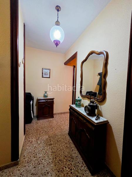 Foto a9ba3f11-3e42-43ec-a83d-d9372d185da6. Pis amb aparcament a Carolinas Altas Alicante