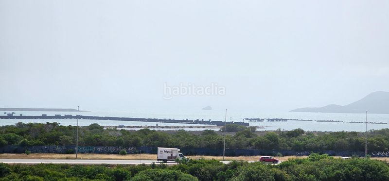 Foto 63ebe724-c396-4269-8513-c07e245f558e. Apartamento  en urbanización privada con pistas deportivas, piscina y preciosos jardines en Manga del Mar Menor (La)