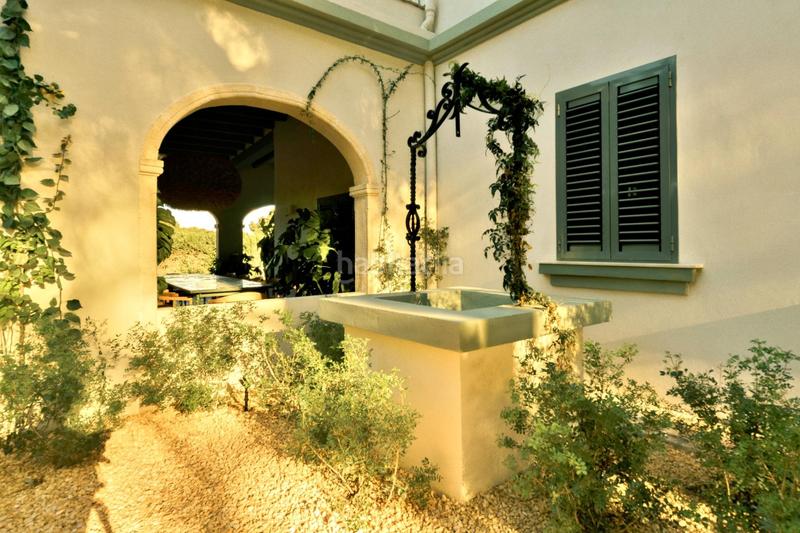 Foto 1c214de6-ba6a-4120-ad4b-3cd321e30810. Chalet mit parking pool in Las Rotas / Les Rotes Dénia