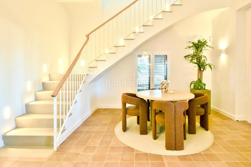 Foto 1e604961-9c57-48c9-8f75-22921611ea80. Chalet mit parking pool in Las Rotas / Les Rotes Dénia