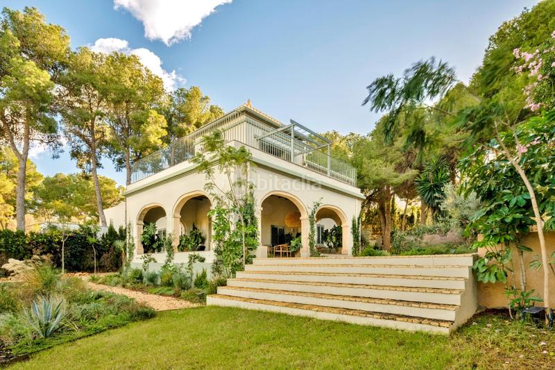 Foto 4f776beb-e94a-4cdf-90db-f95e39a8b94f. Chalet mit parking pool in Las Rotas / Les Rotes Dénia