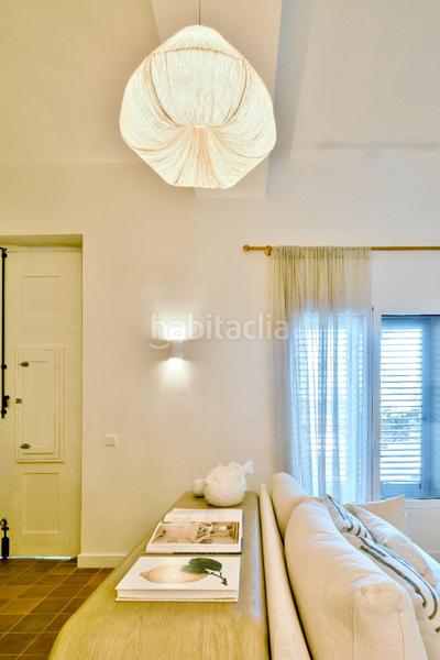 Foto a060233a-a55e-4dc8-a9bd-a62dd2042267. Chalet mit parking pool in Las Rotas / Les Rotes Dénia