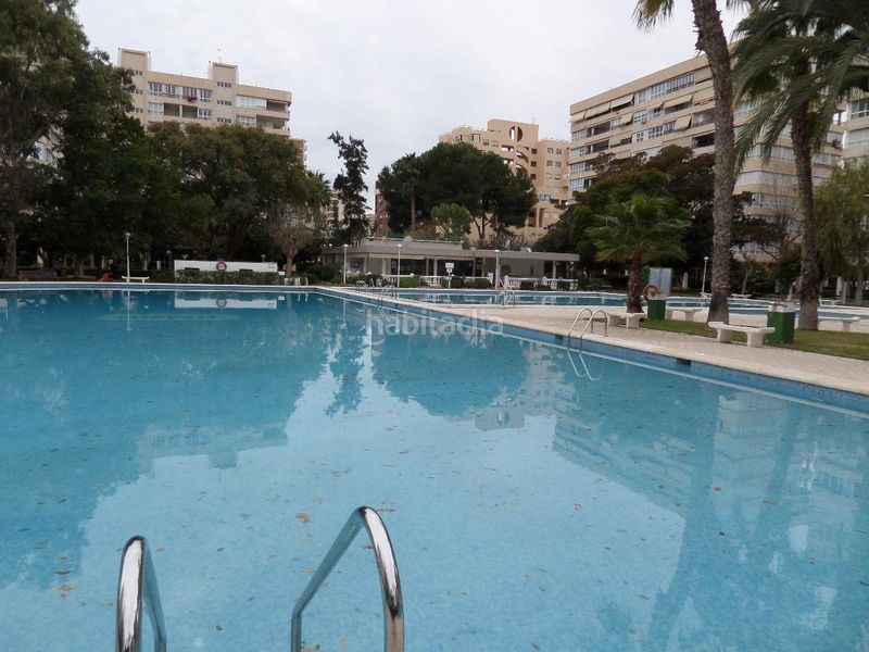 Foto af3dee4f-c72b-4cef-84dc-e35d0e843966. Pis amb calefacció aparcament piscina a Playa de San Juan Alicante