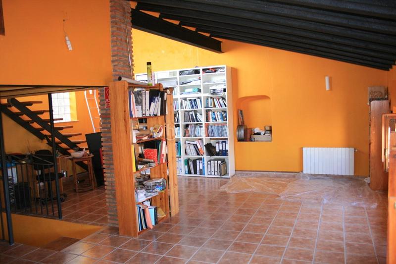 Foto cdd7161b-ef09-4b5d-8f67-065d8c48b546. Casa amb calefacció a Biar