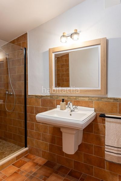 Foto bb05f515-08cc-4b50-a348-a9f72317cdc4. Xalet amb aparcament piscina a Castalla