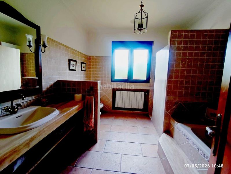 Foto 1f9ffc8f-a354-481a-b03c-bb578a6b8b14. Xalet amb aparcament piscina a Castalla