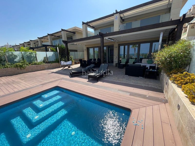 Foto 300eb18a-a207-4518-9c53-c37a9a0dc176. Rent chalet with heating parking pool in Los Arenales del Sol Elche / Elx