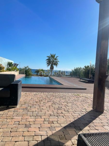 Foto 734b0f85-8b45-45c5-b04c-26ced1baa9da. Rent chalet with heating parking pool in Los Arenales del Sol Elche / Elx