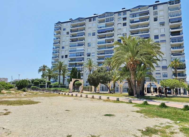 Foto 01f7b517-d28a-4c46-99ab-549eb4424f0c. Pis amb aparcament piscina a Campello Playa Campello (el)