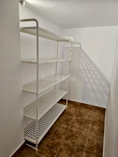 Foto 5f70a72a-31b3-4e40-8763-a34bf8f6a01a. Pis a Xixona
