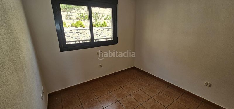 Foto 431704e5-881a-408d-b0e2-7a97757b8ca6. Casa amb calefacció aparcament piscina a Los Arenales del Sol Elche / Elx