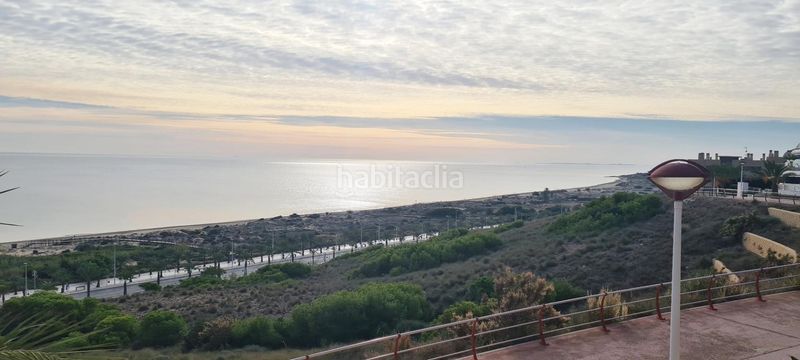 Foto 70032dd2-12e9-4d66-8eb5-60006b7f32d3. Casa amb calefacció aparcament piscina a Los Arenales del Sol Elche / Elx