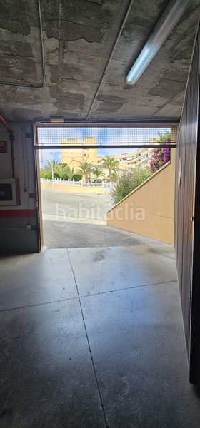 Foto f8866477-f5bd-415f-bcf2-55487ee65a77. Casa amb calefacció aparcament piscina a Los Arenales del Sol Elche / Elx