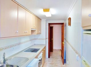 Miete Etagenwohnung in Ensanche-Diputación. Fabulosa vivienda de 2 habitaciones en pleno centro de alicante