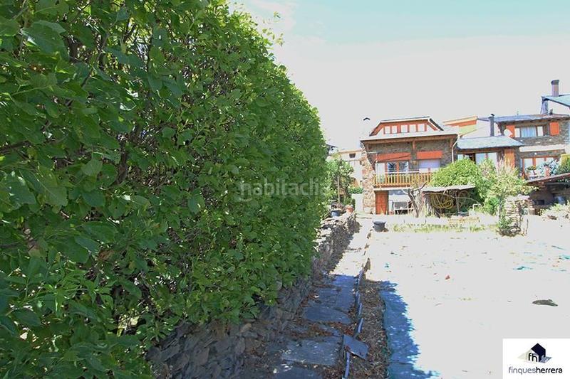 Foto e9ec9ace-56ad-40b1-b498-f6033e3c0cd3. Casa a Llívia