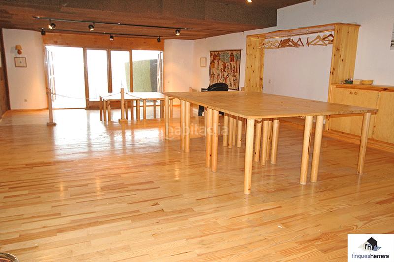 Foto 6a6625af-a566-403b-bf27-aeb559cb71ed. Piano terra con riscaldamento in Puigcerdà
