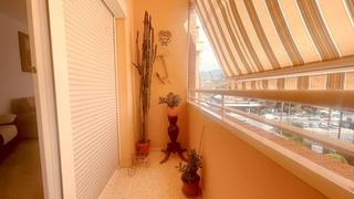 Appartement à Cala Finestrat. Amplio piso de esquina en perfecto estado
