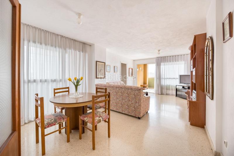 Foto 42584ecc-c379-4811-952a-6bd072cce159. Appartement avec piscine dans Playa Poniente Benidorm
