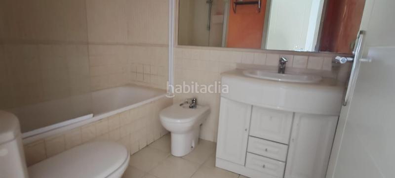Foto e5f7da43-4a2c-4e69-ac91-10bf7d6f3152. Piso exclusividad costera edificio en primera línea con piscina climatizada y vistas al mar en Vila Joiosa (la)