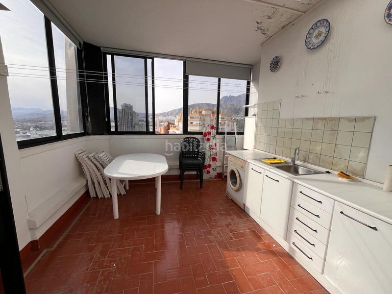 Foto 175ba56b-f3aa-4fdd-9ca9-6a3963586869. Attique avec piscine dans Playa Poniente Benidorm