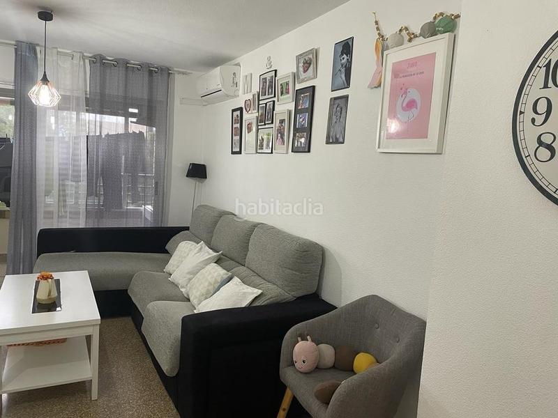 Foto e2ca999c-aeb5-4534-8391-07875d71b4d5. Pis amb piscina a Playa Poniente Benidorm