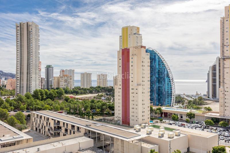 Foto 1e7b4394-393c-469a-8592-a1b4b261eff6. Piso bonito y amplio apto. en playa poniente, al lado de un campo de golf y bonitas vistas al mar! en Benidorm