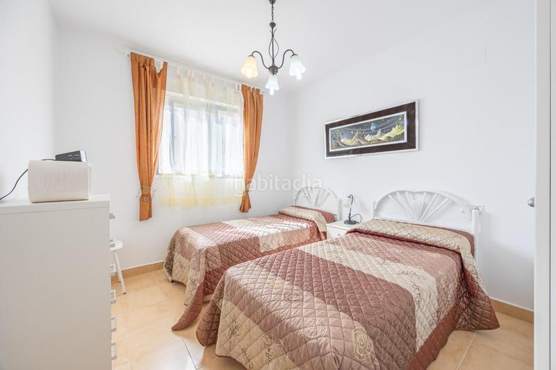 Foto 42c2a46b-ef12-442b-9927-765829747c10. Piso bonito y amplio apto. en playa poniente, al lado de un campo de golf y bonitas vistas al mar! en Benidorm