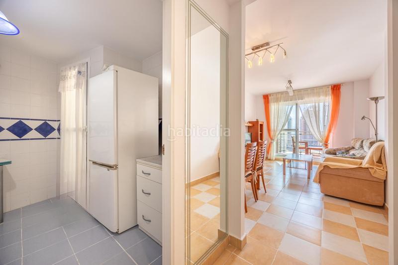Foto 95cc2367-aaa5-4b45-89c0-d4b73d277b69. Piso bonito y amplio apto. en playa poniente, al lado de un campo de golf y bonitas vistas al mar! en Benidorm