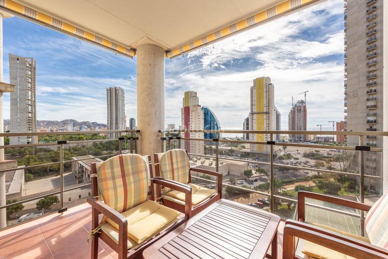 Foto a0d46112-58fa-45b1-ad84-c7f904d29f62. Piso bonito y amplio apto. en playa poniente, al lado de un campo de golf y bonitas vistas al mar! en Benidorm
