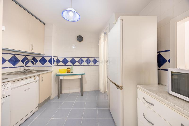 Foto a3bd5320-e709-4162-9bd3-9b4f69e8c27b. Piso bonito y amplio apto. en playa poniente, al lado de un campo de golf y bonitas vistas al mar! en Benidorm