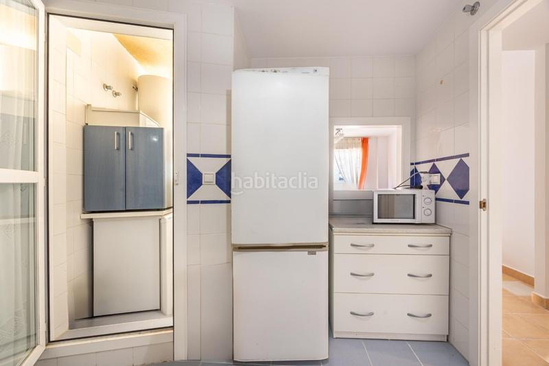 Foto e45cc563-578a-4ace-9f16-3ca3e3ed92f4. Piso bonito y amplio apto. en playa poniente, al lado de un campo de golf y bonitas vistas al mar! en Benidorm